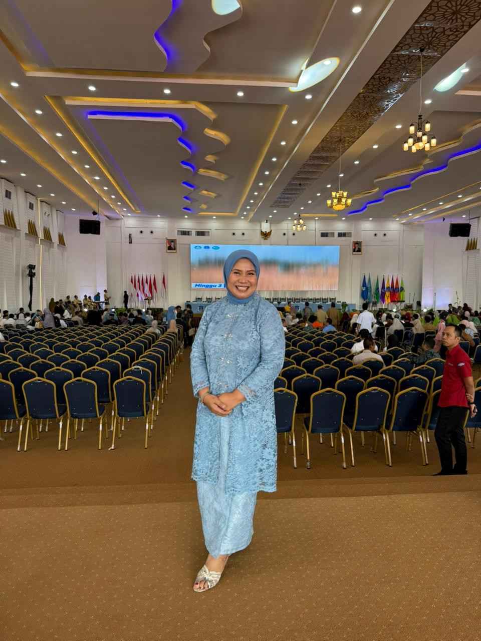 Dr. Diana Anggraeni, M.Hum.